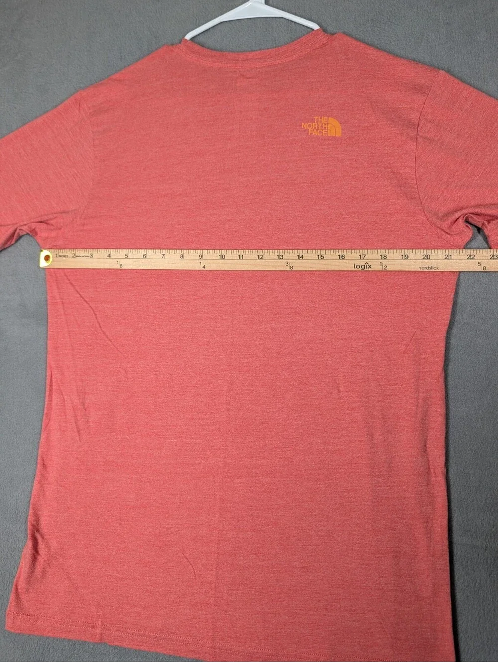 The North Face Mens Large Red Heather Never Stop Exploring Van Surf Graphic Tees
